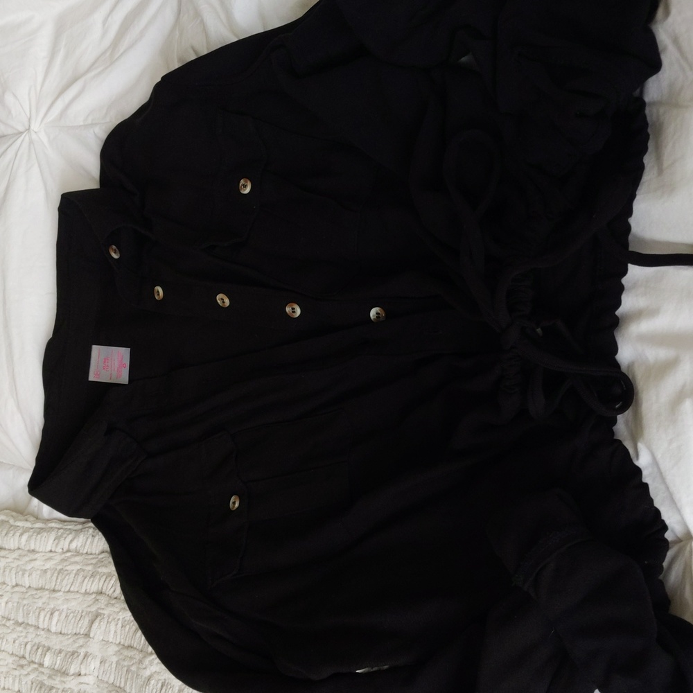 Woman's button up shirt